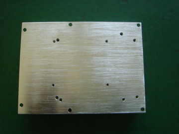 Cepat Prototipe CNC Precision Machining Aluminium Extrusion Heatsink Dengan Konversi Coating