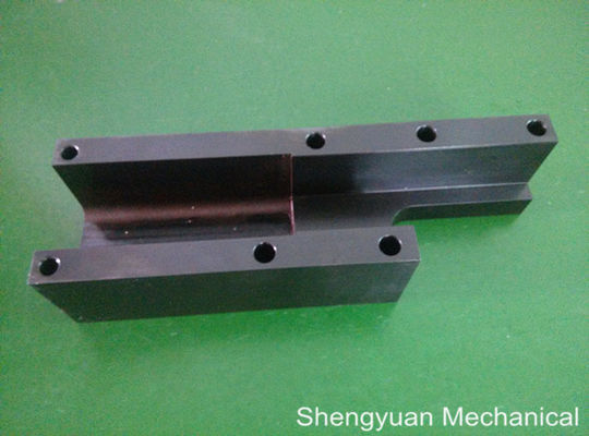 4140 Bagian Precision Machining Prehard CNC Bantalan Blok dengan Black Oxide