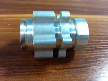 Logam CNC presisi Ternyata Bagian Tinggi tarik Aluminium Kolom Extruded