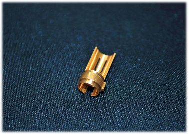 Diameter 7,50 ~ 8,50 mm Presisi Berbalik Komponen CNC Milling Processing Service