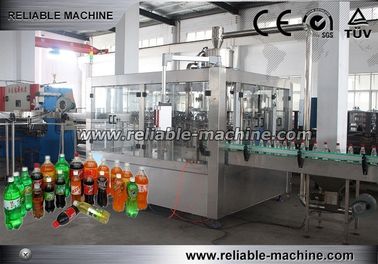 Berkarbonasi minuman botol PET Line Produksi mengisi SS304 pengoperasian mudah