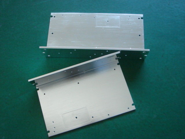 L-bentuk Precision CNC Machining cepat prototipe sudut aluminium dengan lapisan konversi